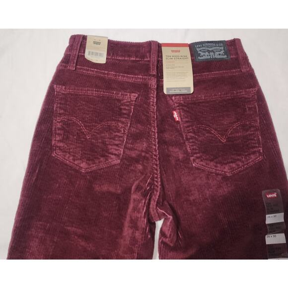 Levi's 724 high rise slim straight corduroy pants 26x30 woman's - Picture 10 of 10